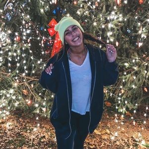 Meet your Posher, Gracie